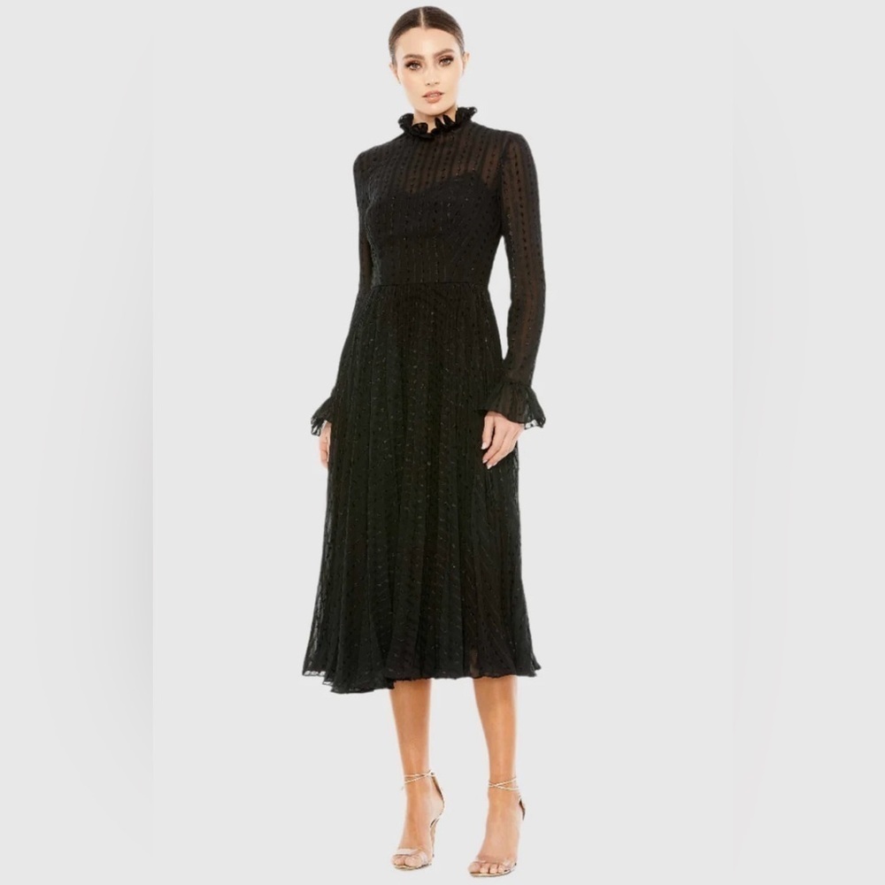 NWT Mac Duggal Embroidered Long Sleeve Ruffle Dress Sz 0 Black Style #49627